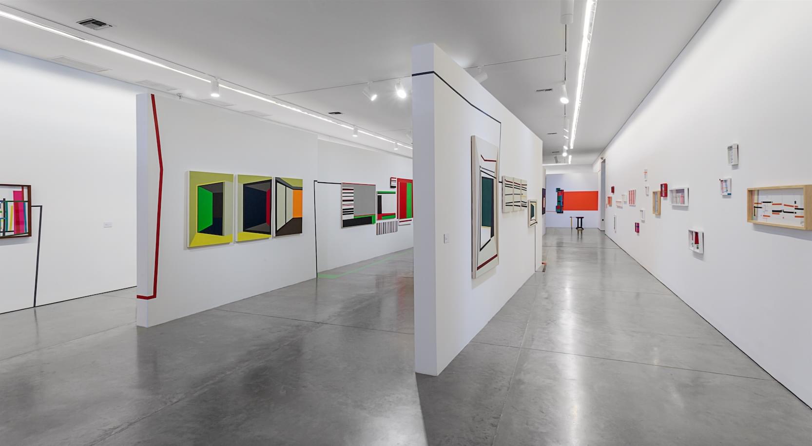 Exposición Floor plan en sala del MAMM