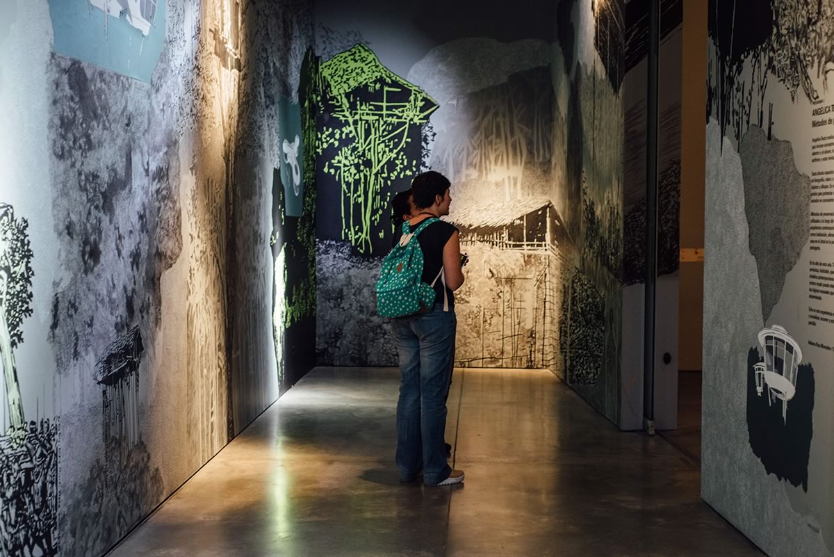 Exposición pared pintada Métodos de preservación Angélica Teuta