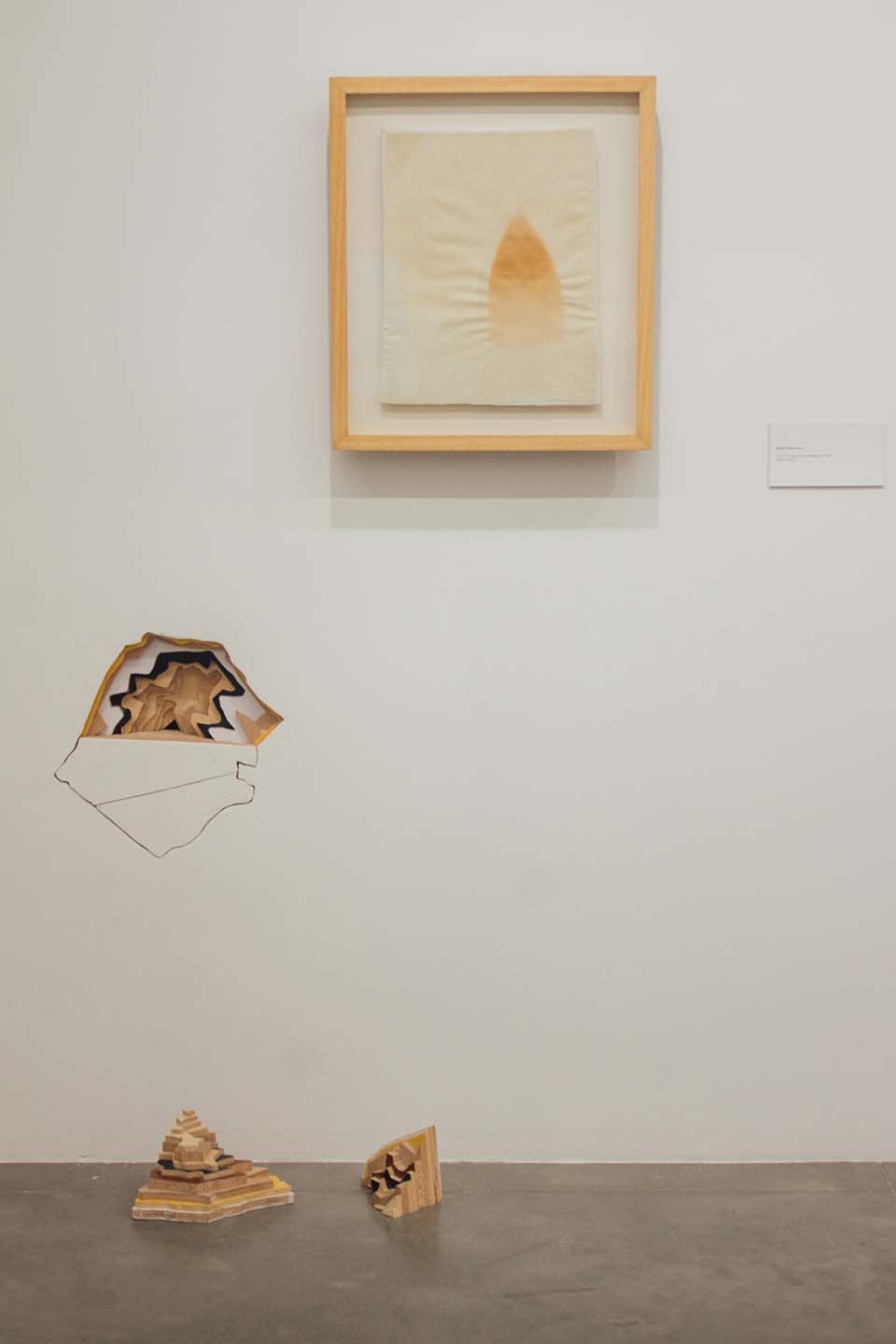 Exposición prueba de la contemporaneidad obra pared