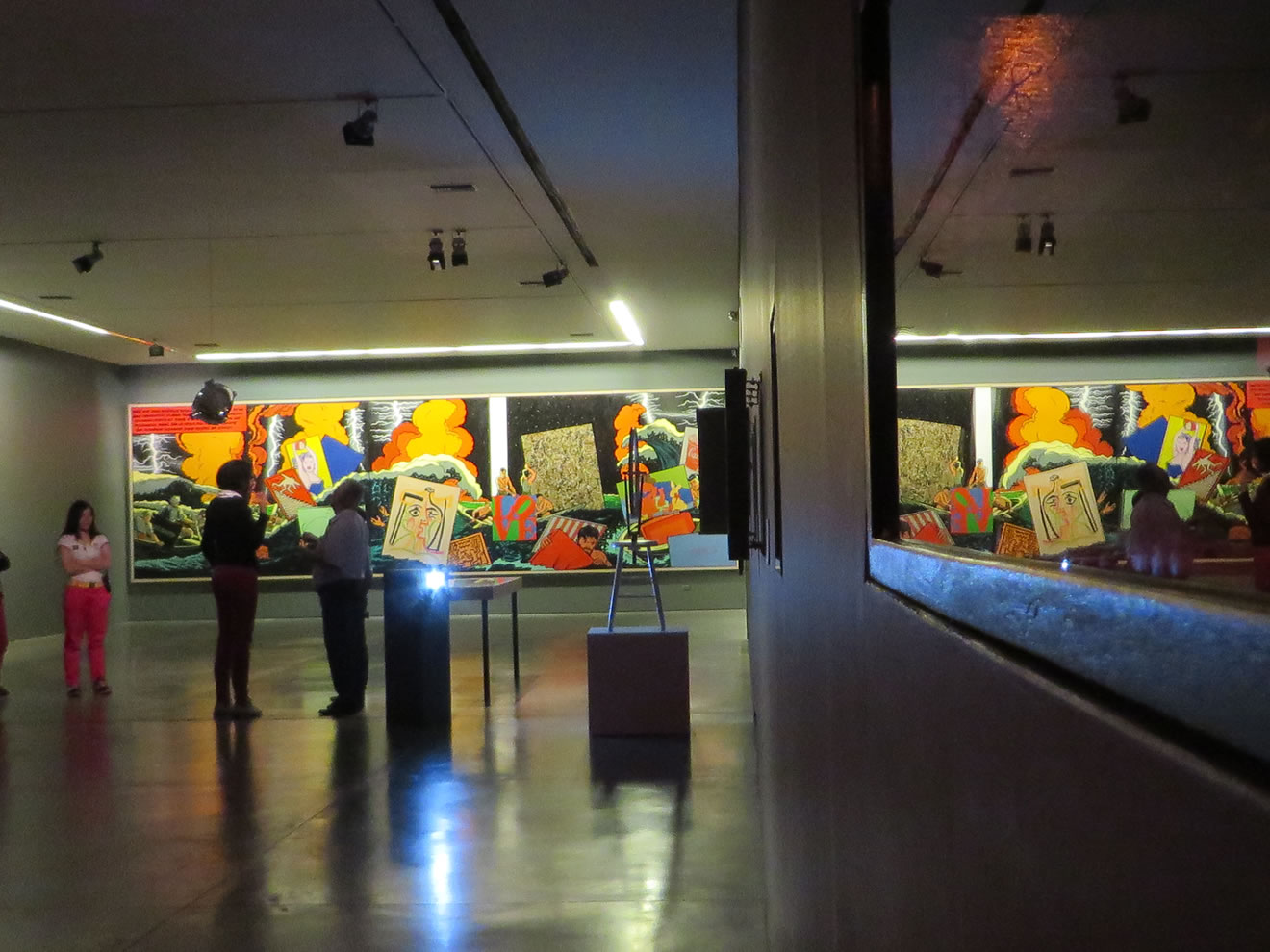 Exposición sala del mamm La leyenda del sueño Álvaro Barrios