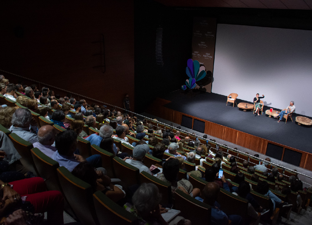 Foto del evento Hay Festival realizado en el teatro del MAMM