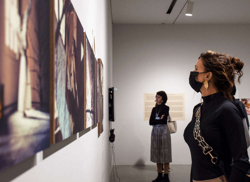 Amigos MAMM en la exposición de Maria Teresa Hincapié: Si este fuera un principio infinito