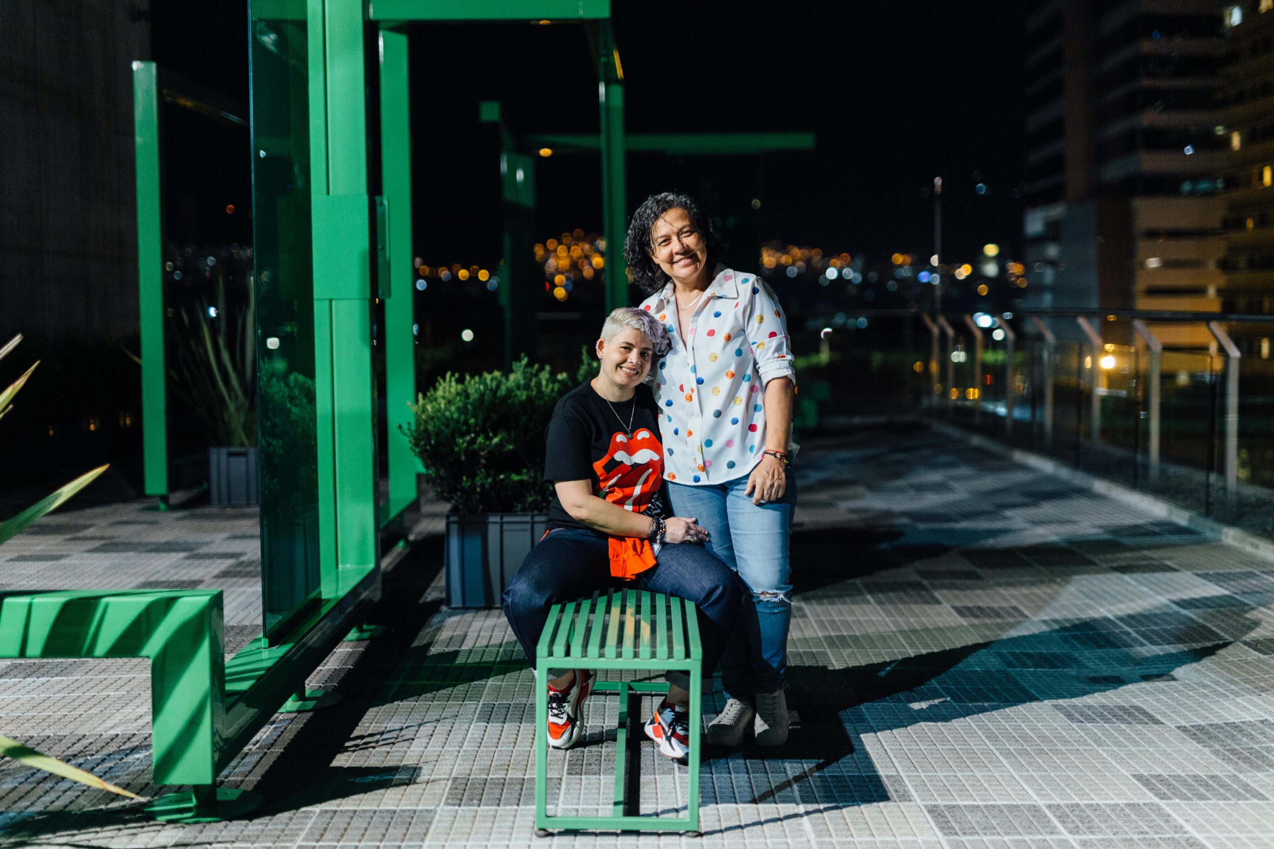 Exposiciones MAMM: mujeres en fotos de la obra Geometrías Fragmentadas de Ivan Hurtado