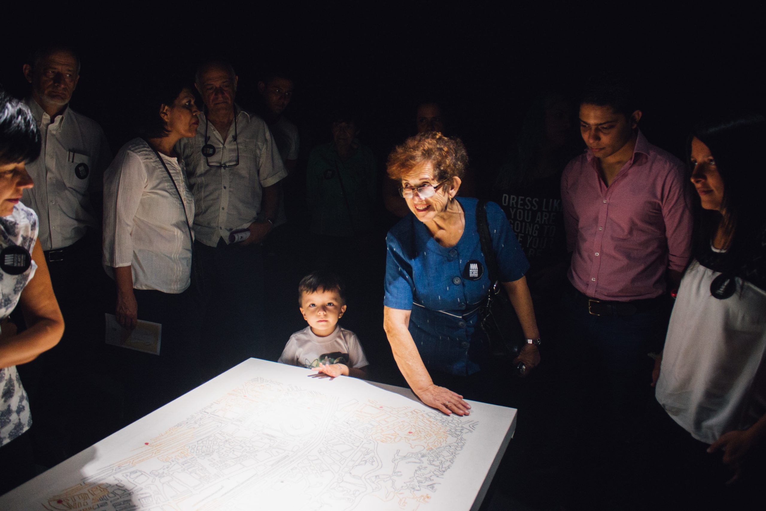 Exposición Territorio Táctil carlos Gómez obra sala del mamm