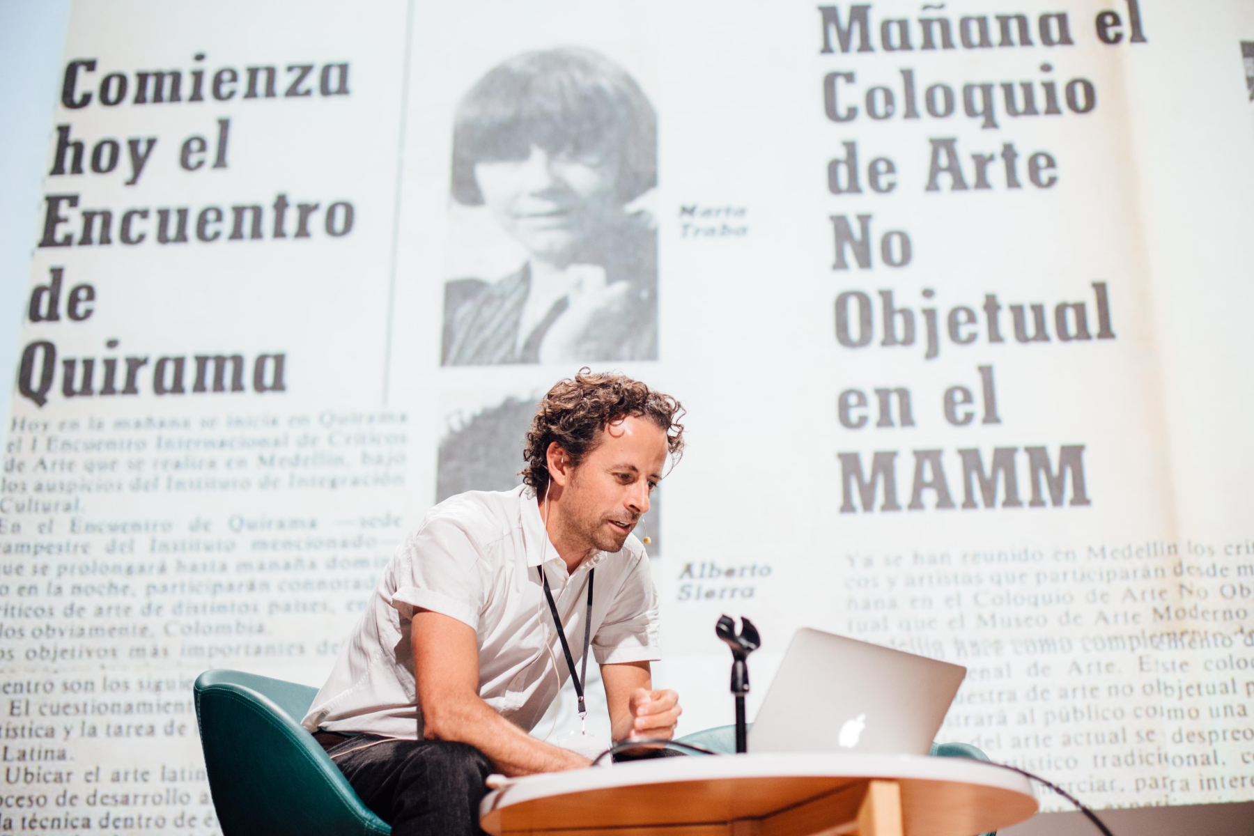 Panelista del Segundo Coloquio