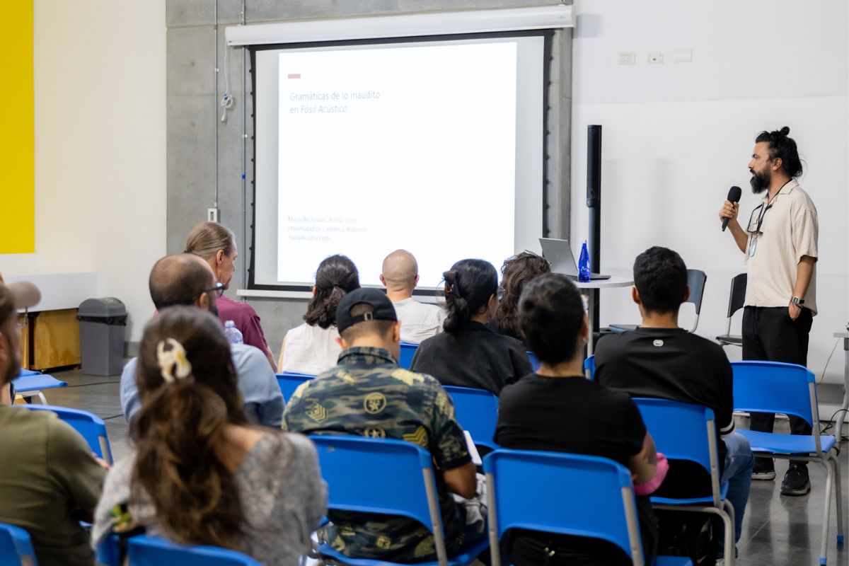 Fotografía de evento discursivo en el MAMM
