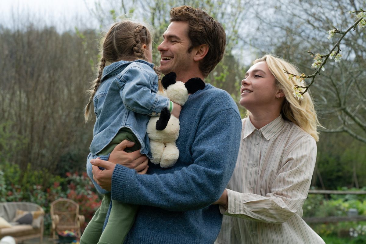 Fotograma de la película We Live in Time