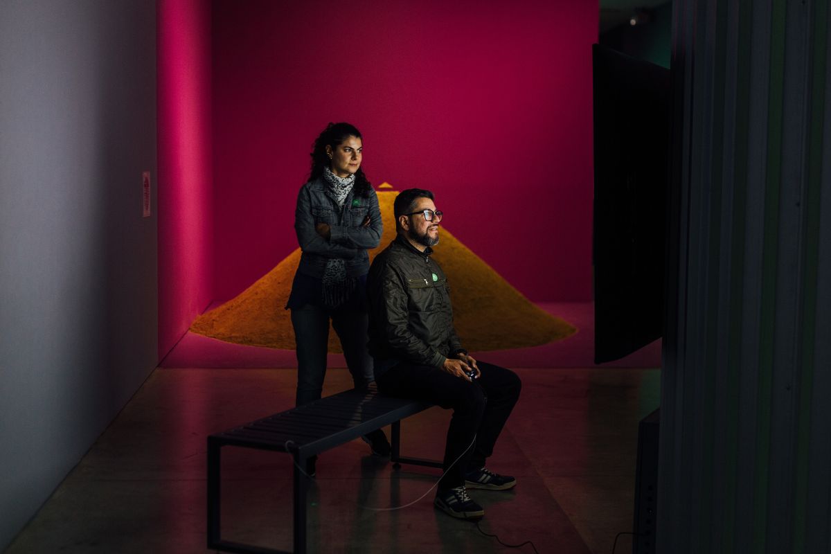 Fotografía en exposición invocando los fantasmas de la modernidad