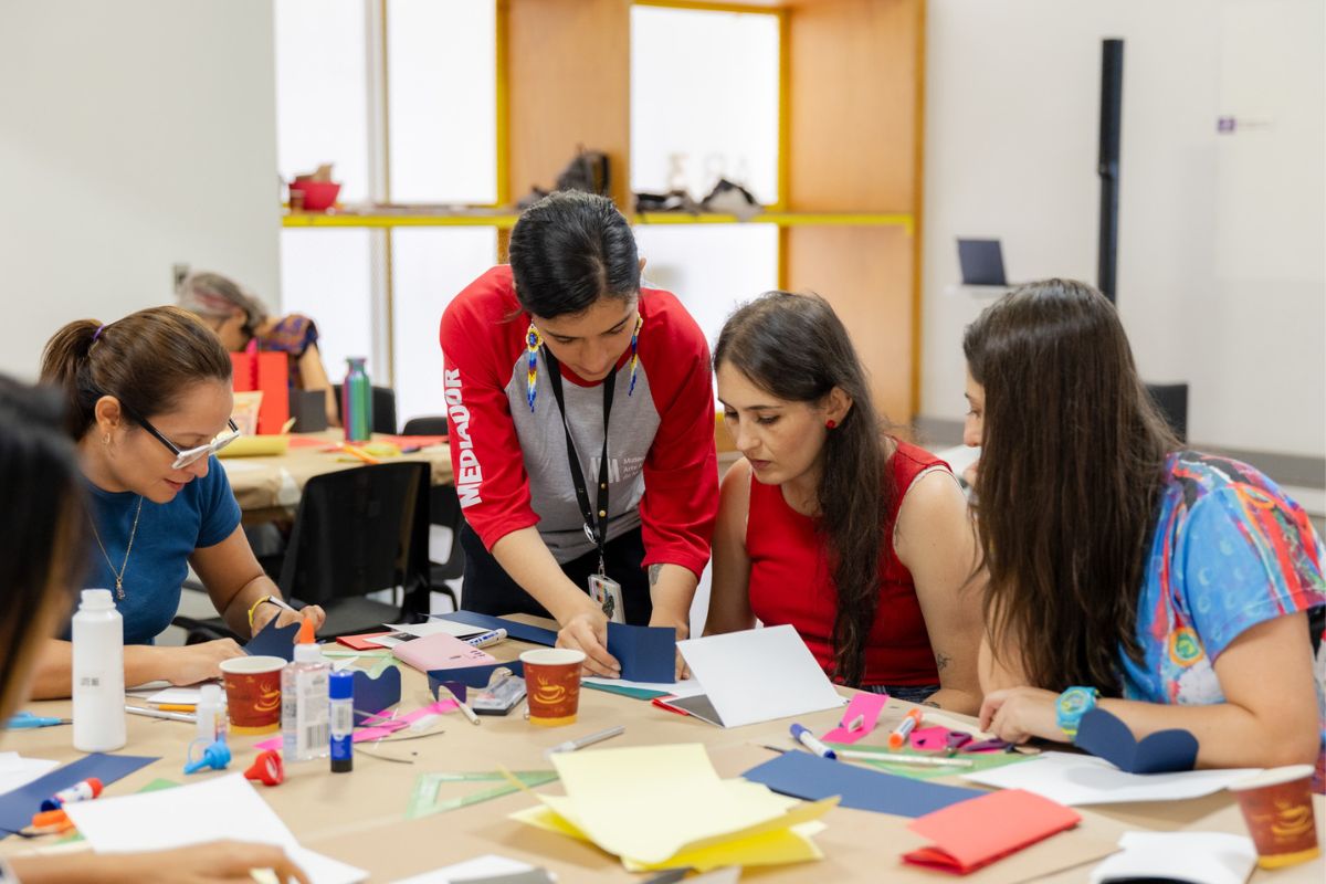 Fotografía de Taller con mediadores