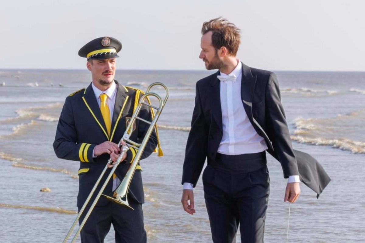 Fotograma de la película Unidos por la música