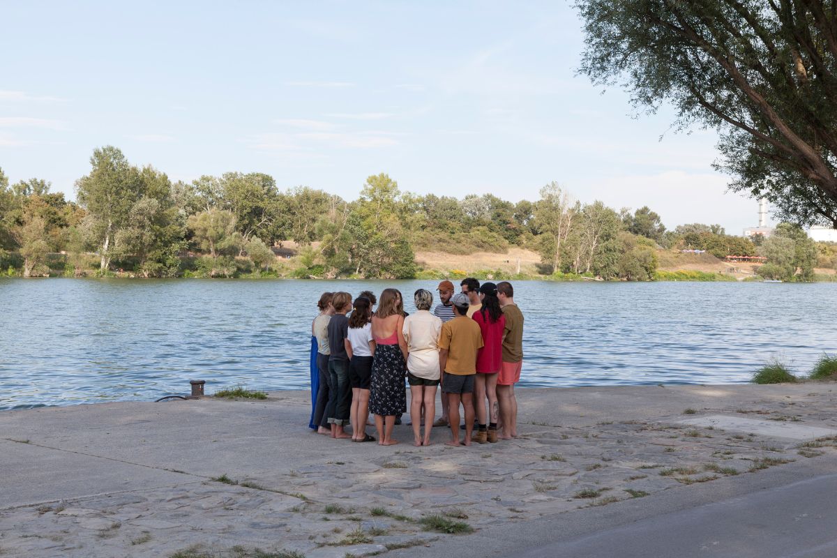 Fotografía de Encuentro entre especies y espectros
