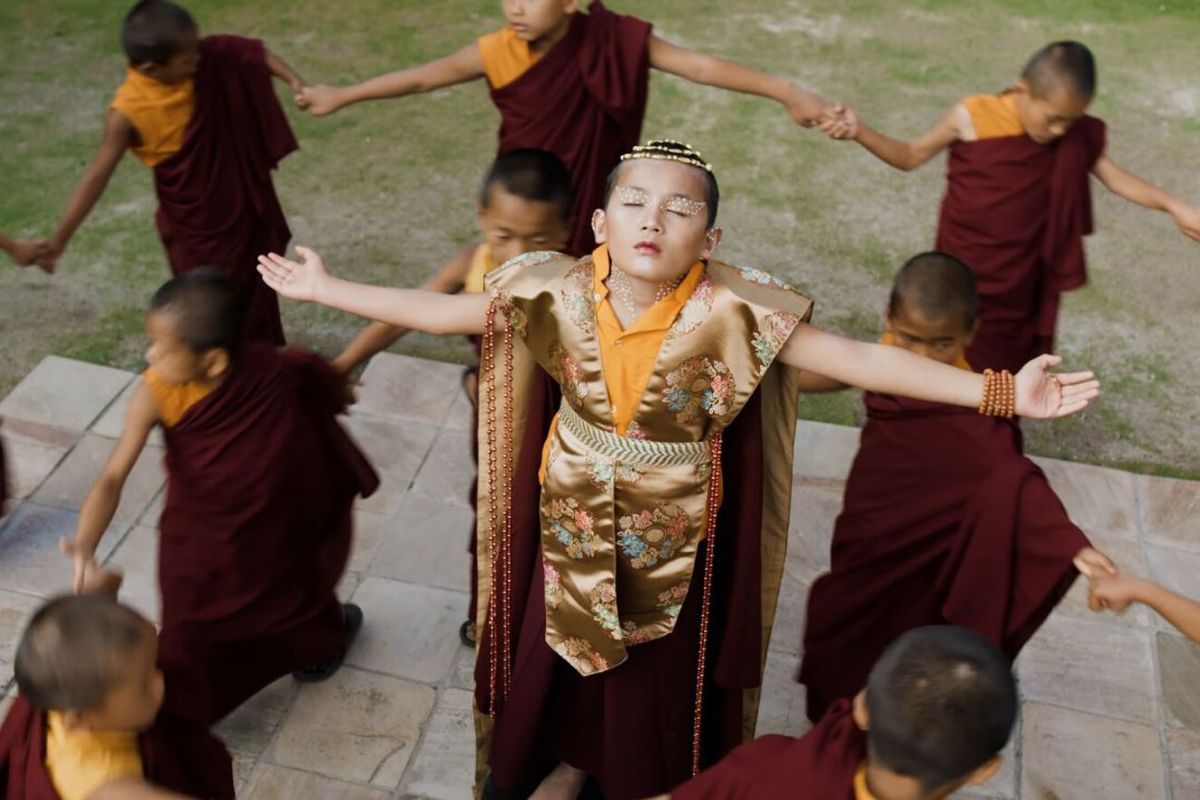 Fotograma de la película Roshi del director James Lama
