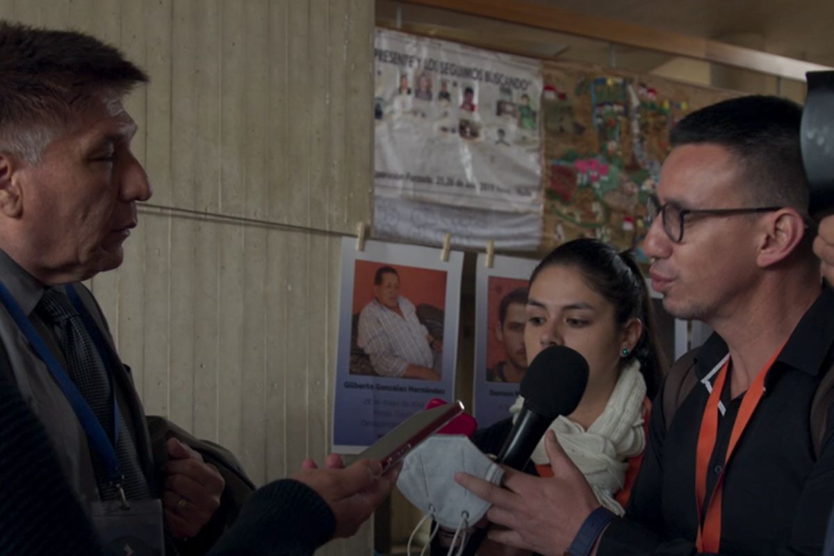 Fotograma de El doble secuestro de Sigifredo López