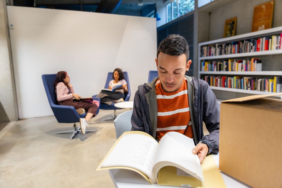 Fotografía en la Biblioteca MAMM