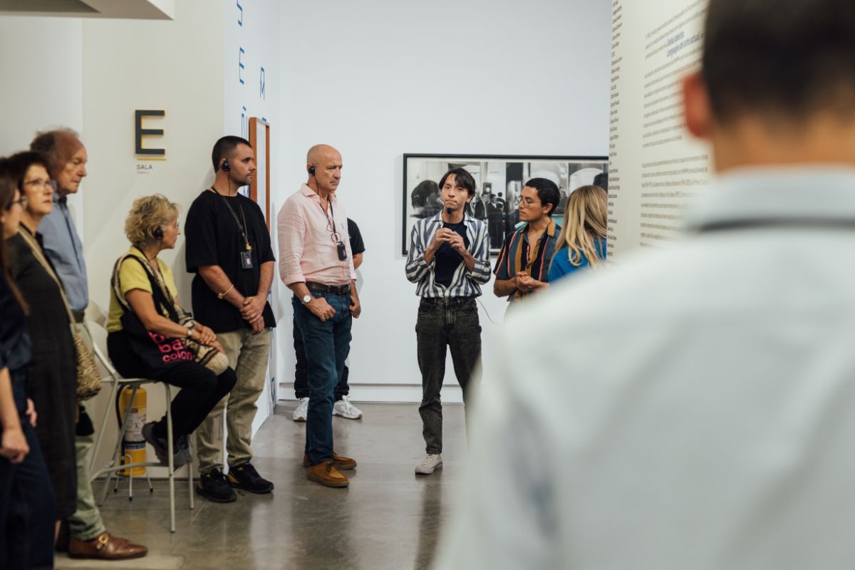 Fotografía del preview Amigos MAMM por la exposición Señal abierta