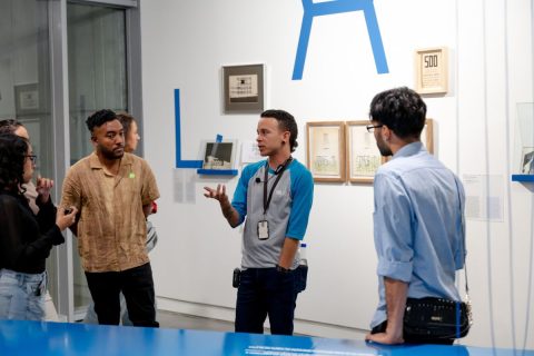 Fotografía de recorrido comentado por Señal abierta