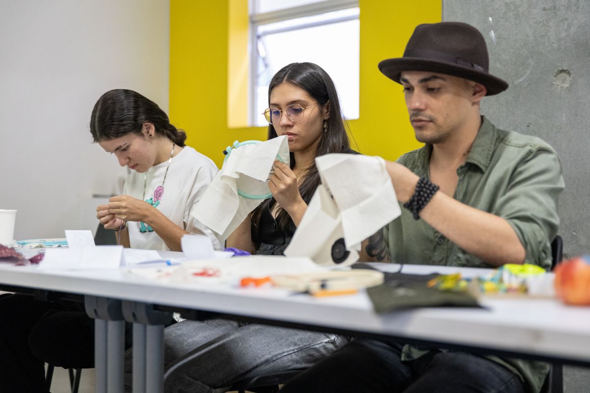 Curso Herramientas para hacer una exposición de arte
