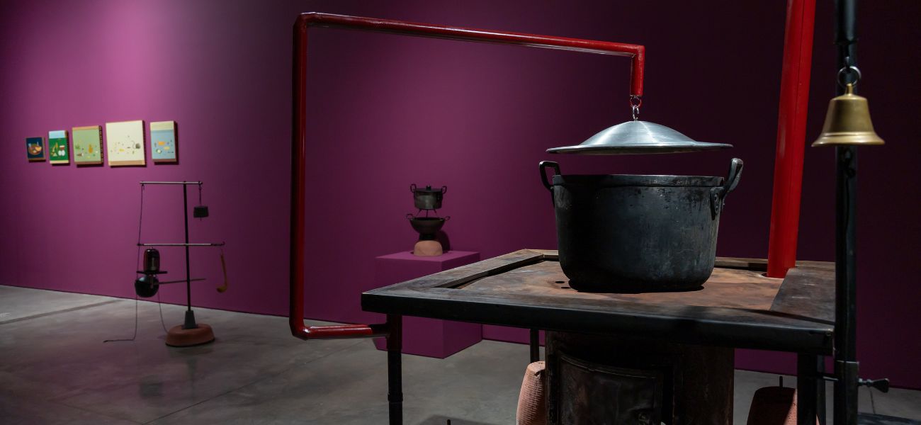 Fotografía de la exposición La luz, el fuego y la ceniza