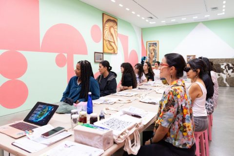 Foto de sesión de la Escuela Feminista de Pintura