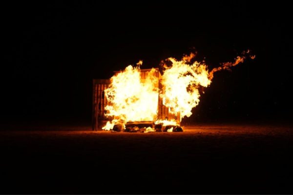 Fotograma de la película Estado de silencio