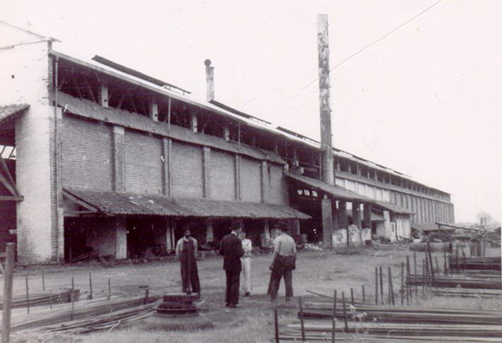 Edificio antes de la construcción del ala sur años 40