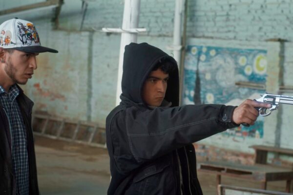 Fotograma de la película Perros de niebla