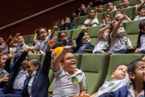 Visita de colegio a cine MAMM